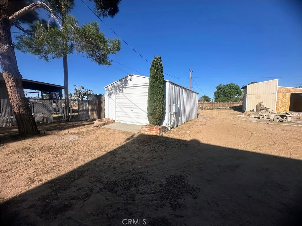 Additional image 27 of 12716 Iroquois Rd, Apple Valley, CA 92308
