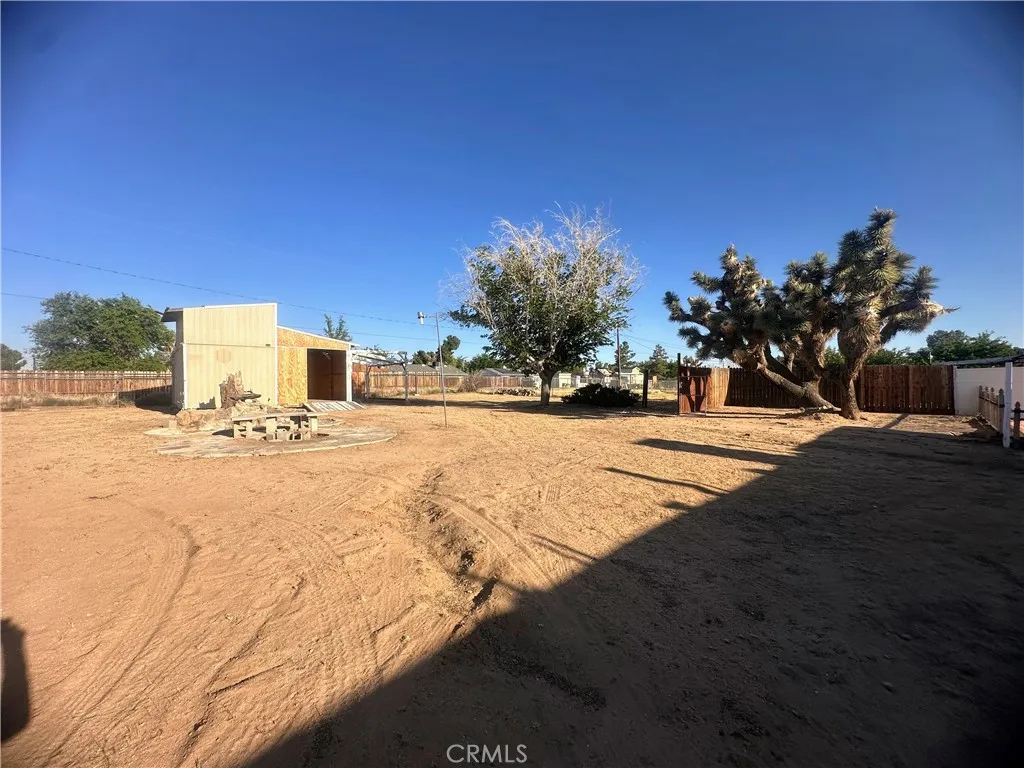 Additional image 28 of 12716 Iroquois Rd, Apple Valley, CA 92308