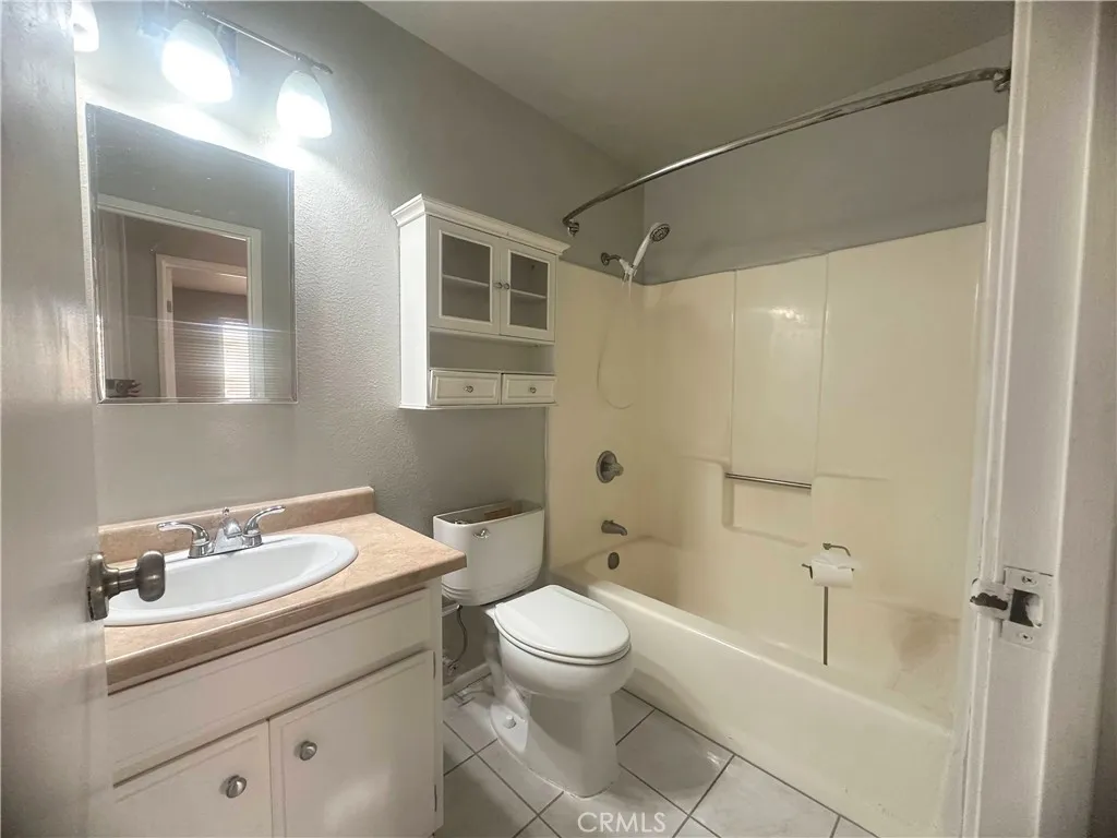 Additional image 15 of 12716 Iroquois Rd, Apple Valley, CA 92308