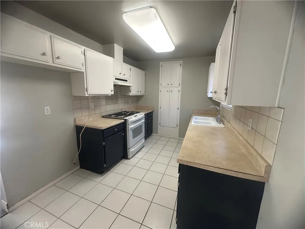 Additional image 8 of 12716 Iroquois Rd, Apple Valley, CA 92308