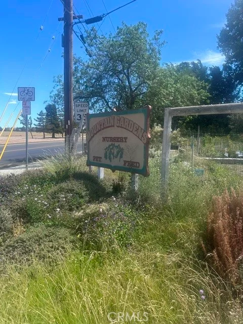 503 S Curry St, Tehachapi, CA 93561 photo 2