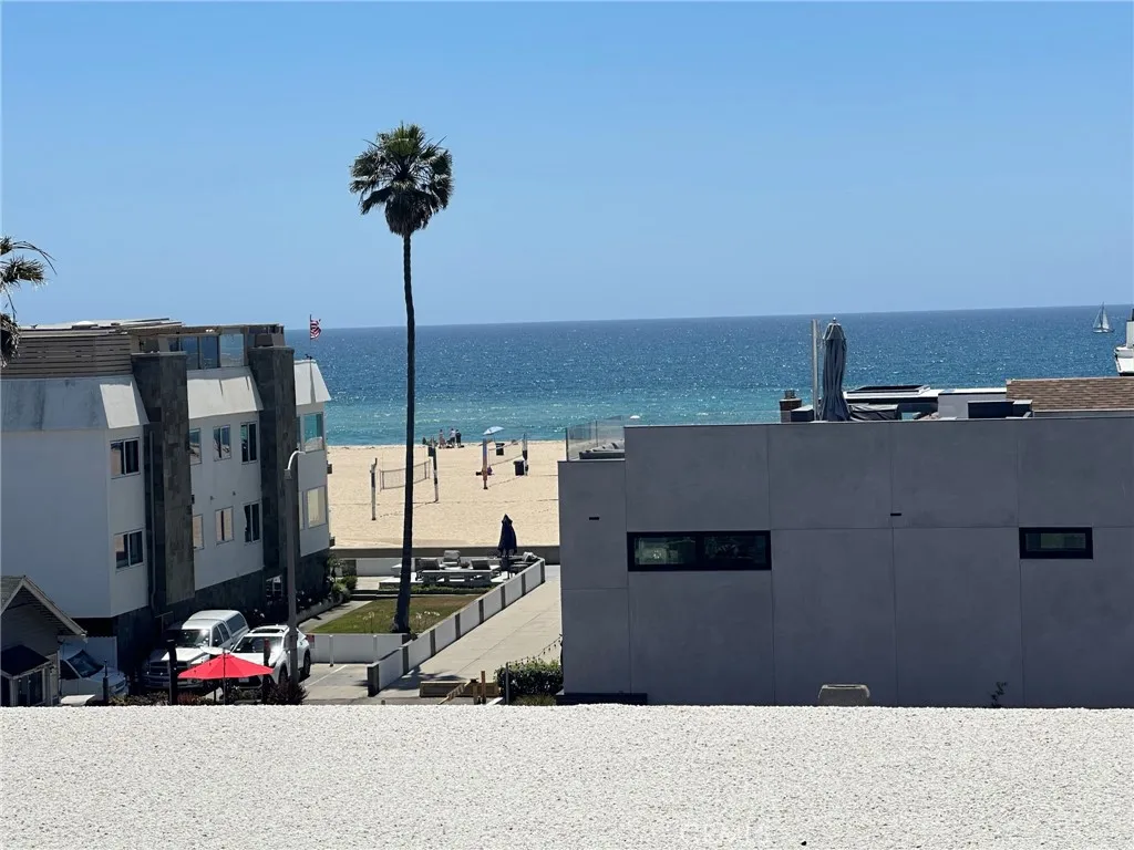711 Hermosa Avenue, Hermosa Beach, CA 90254