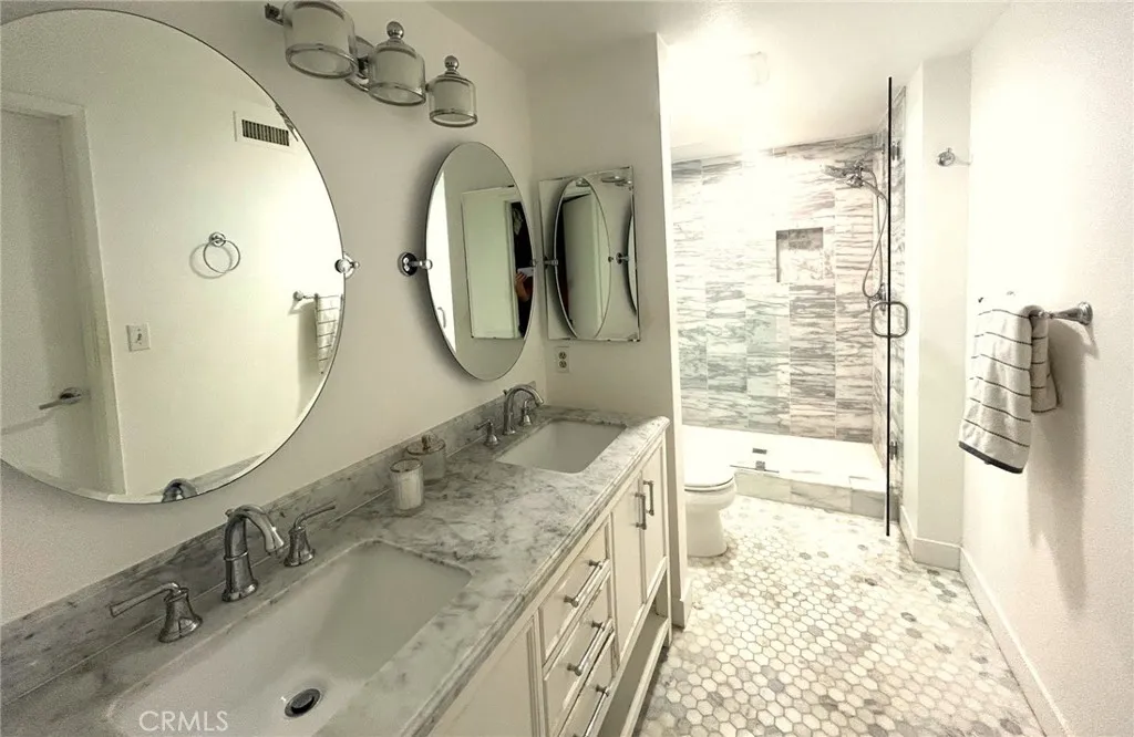 Additional image 20 of 446 Vista Roma, Newport Beach, CA 92660