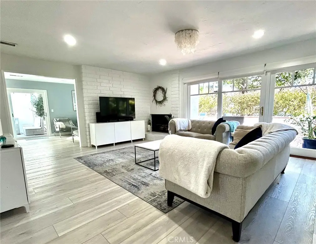 Additional image 15 of 446 Vista Roma, Newport Beach, CA 92660