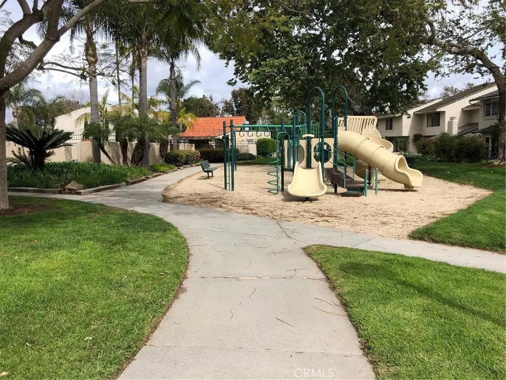 Additional image 28 of 446 Vista Roma, Newport Beach, CA 92660