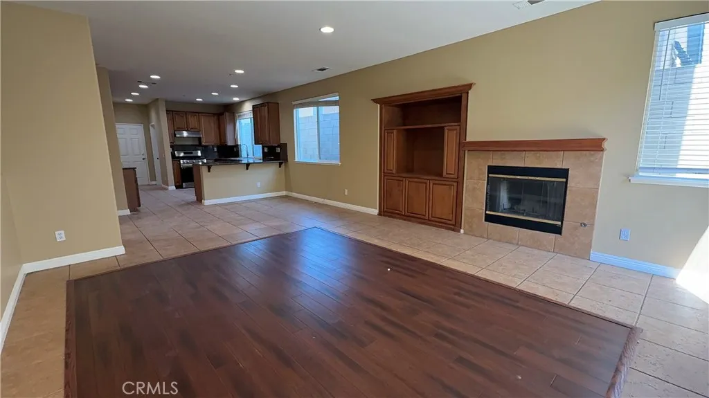 Additional image 11 of 6959 Tailwind Ln, Fontana, CA 92336