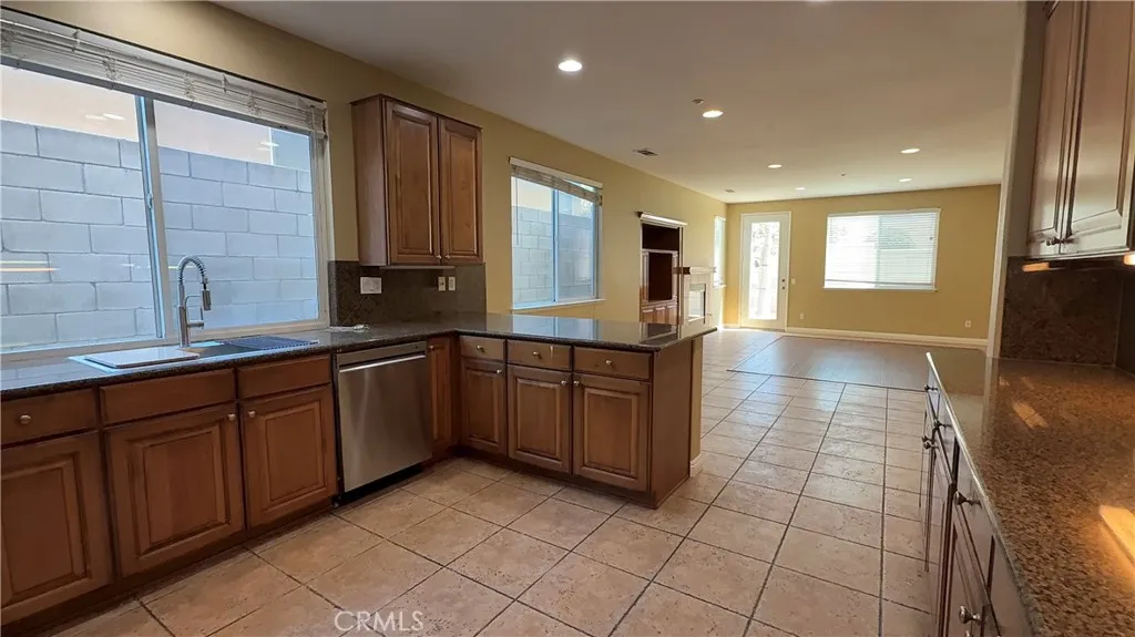 Additional image 50 of 6959 Tailwind Ln, Fontana, CA 92336