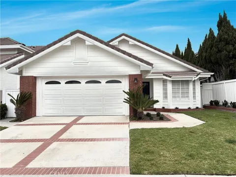 2122 Via Aguila, San Clemente, CA MLS: OC25090000