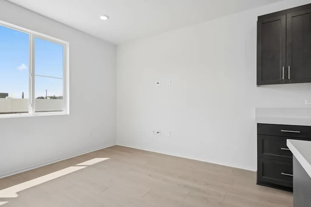 Additional image 7 of 3580 S Eichler Paseo, Ontario, CA 91761