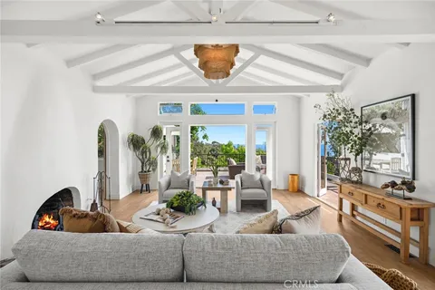 31402 Ocean view St, Laguna Beach, CA MLS: LG25059600