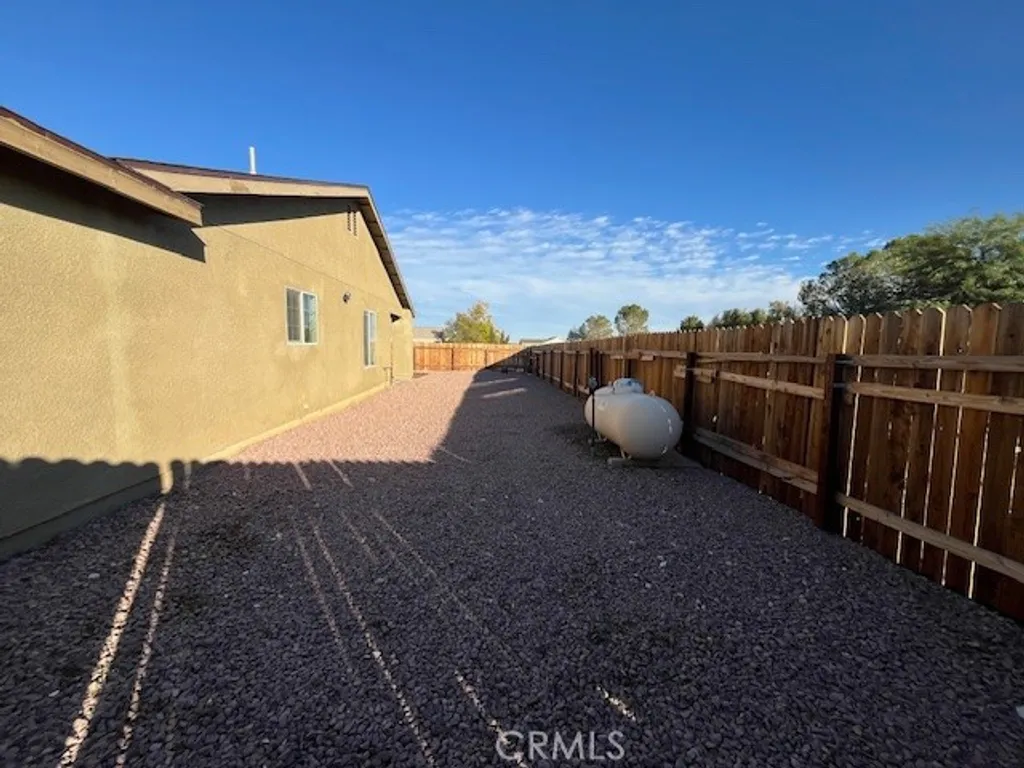 Additional image 19 of 20236 Graham Street, California City, CA 93505