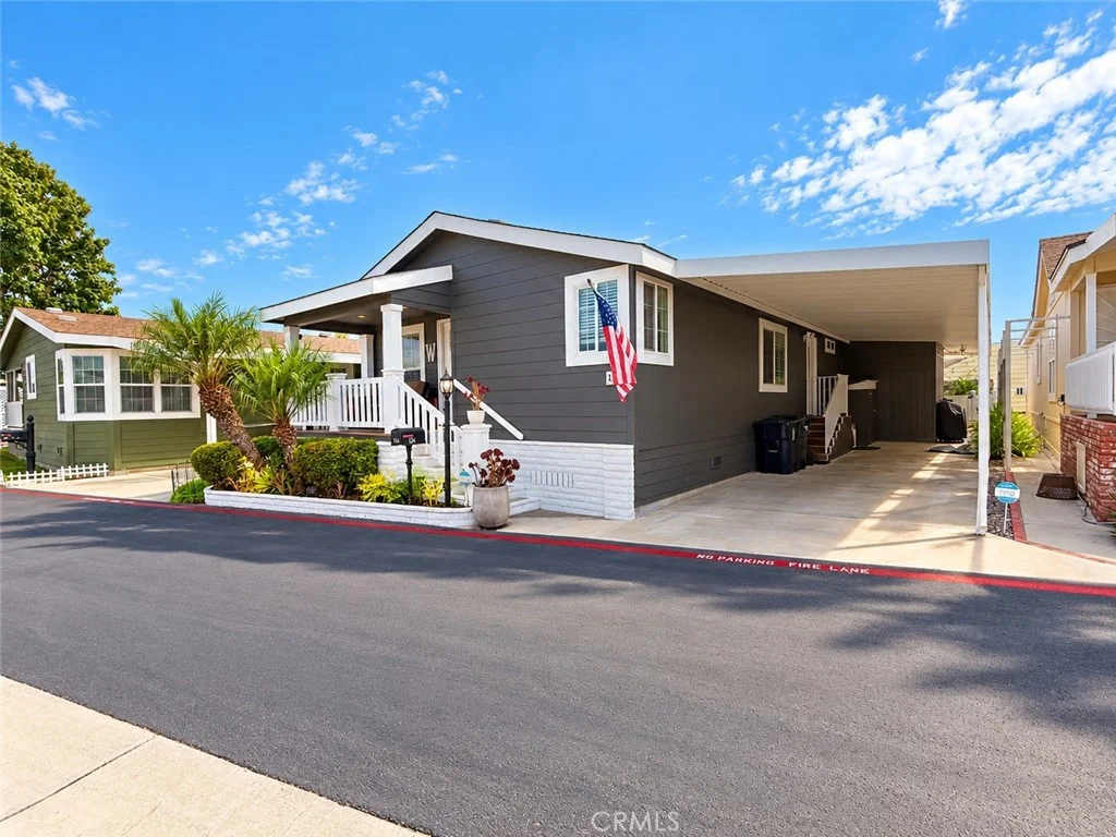 19361 Brookhurst Street Unit 134, Huntington Beach, CA 92646
