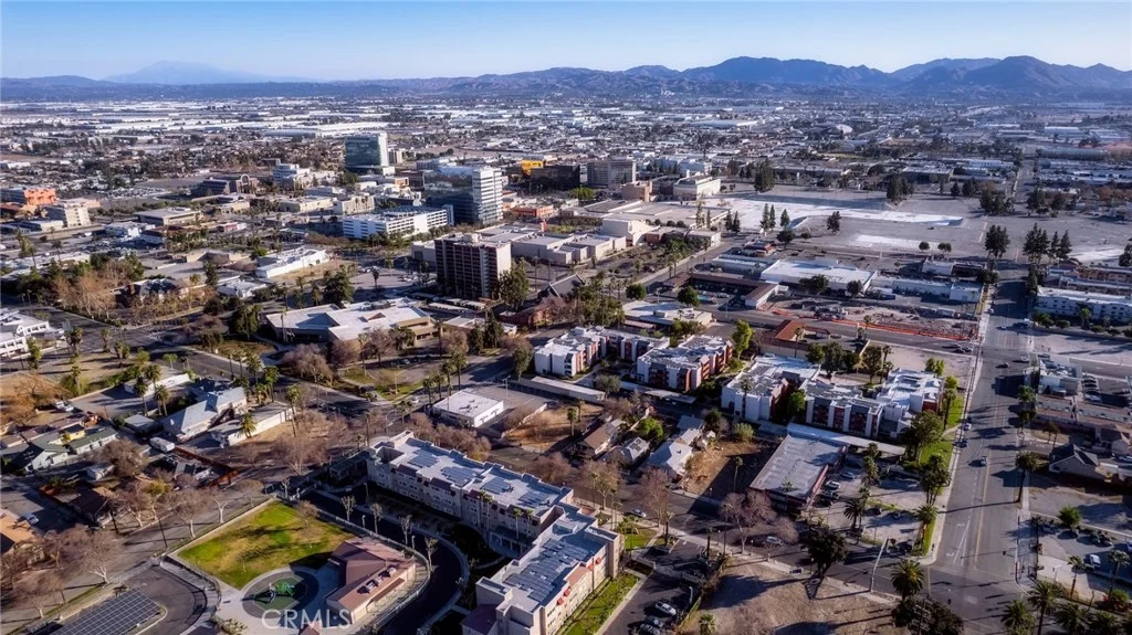 663 W 6th Street, San Bernardino, CA 92410