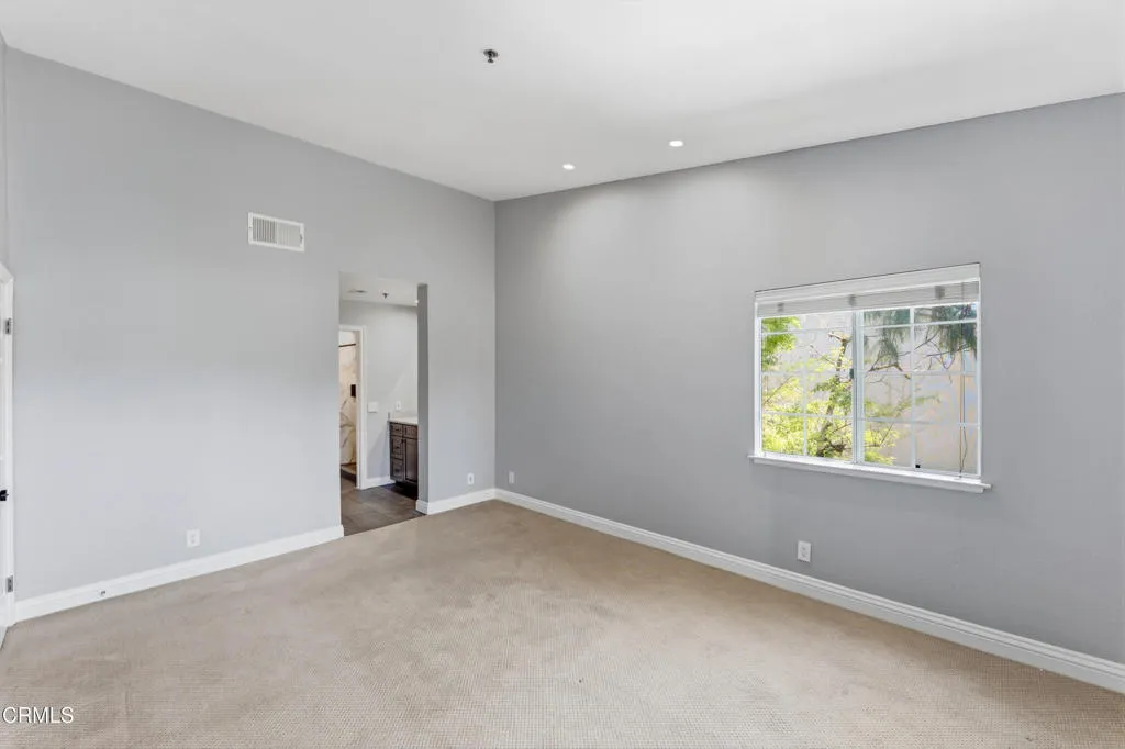 Additional image 14 of 5728 Oak Bend Lane Unit 312, Oak Park, CA 91377