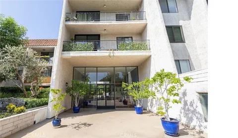 1401 Valley View Road Unit 325, Glendale, CA 91202 - MLS#: GD24090914