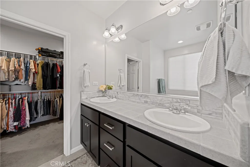 Additional image 59 of 227 Hammersmith Dr, Bakersfield, CA 93314