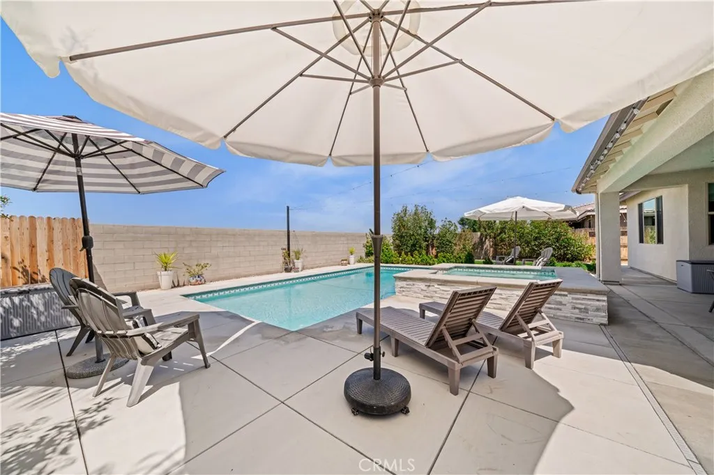 Additional image 71 of 227 Hammersmith Dr, Bakersfield, CA 93314