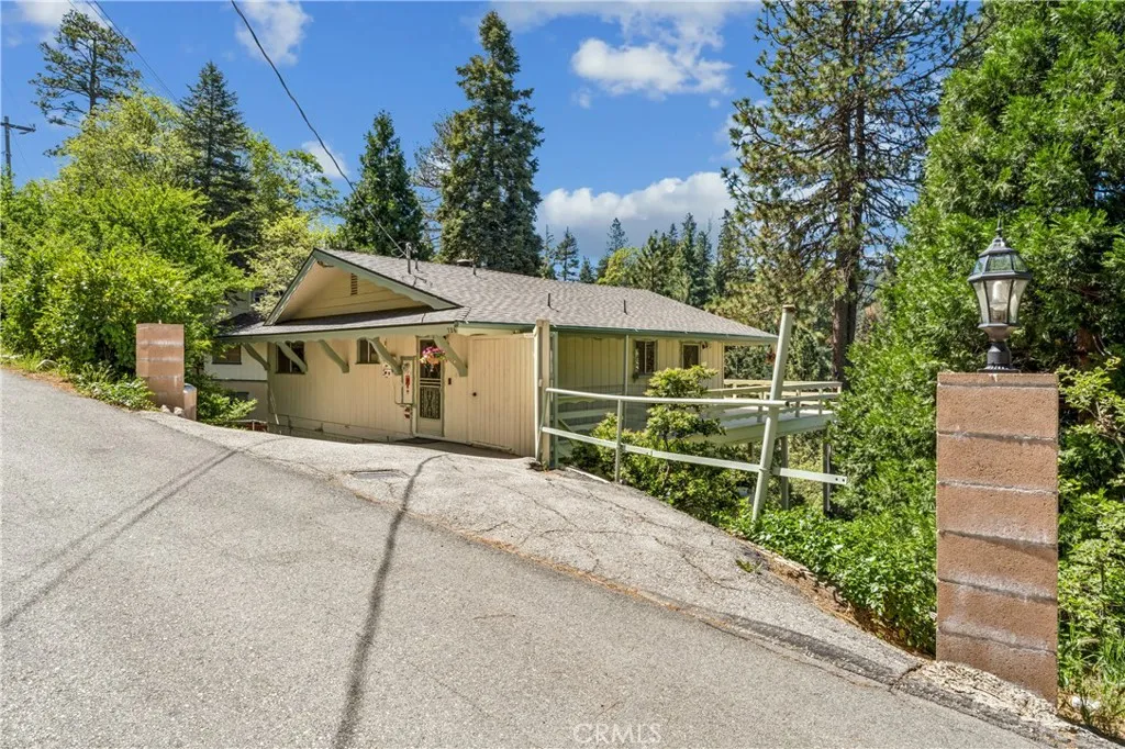 Additional image 91 of 726 Arth Drive, Crestline, CA 92325