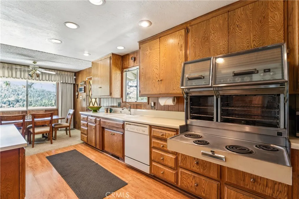 Additional image 56 of 726 Arth Drive, Crestline, CA 92325