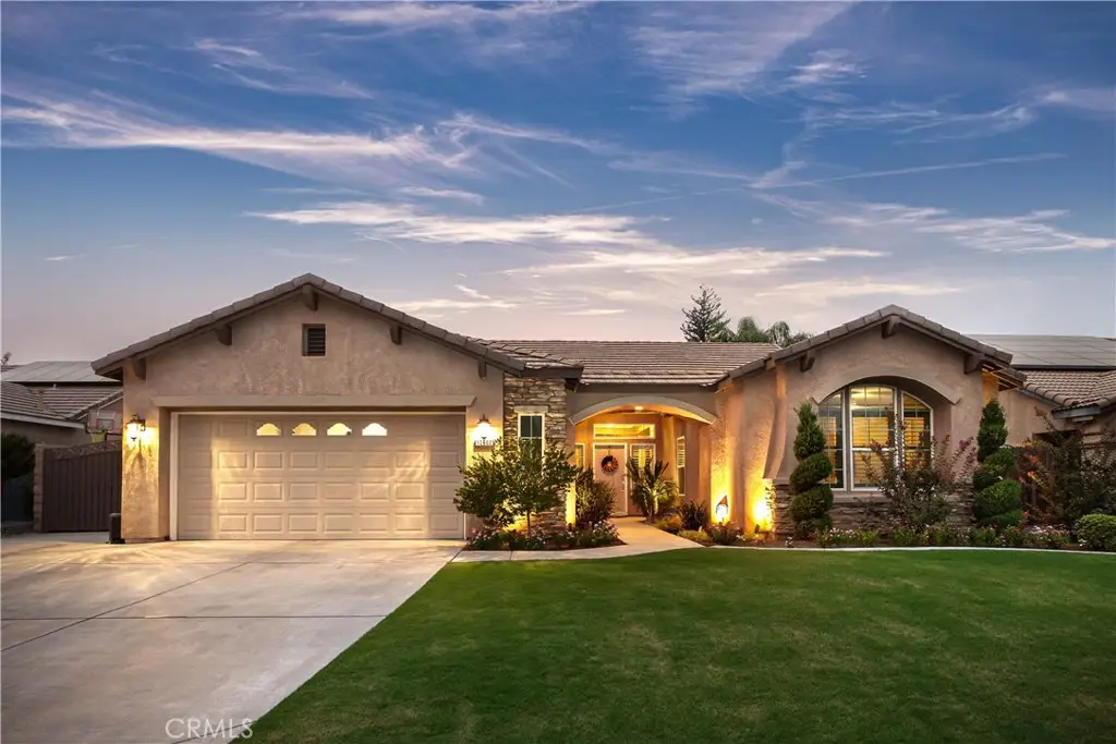 12602 Knights Bridge Place, Bakersfield, CA 93312