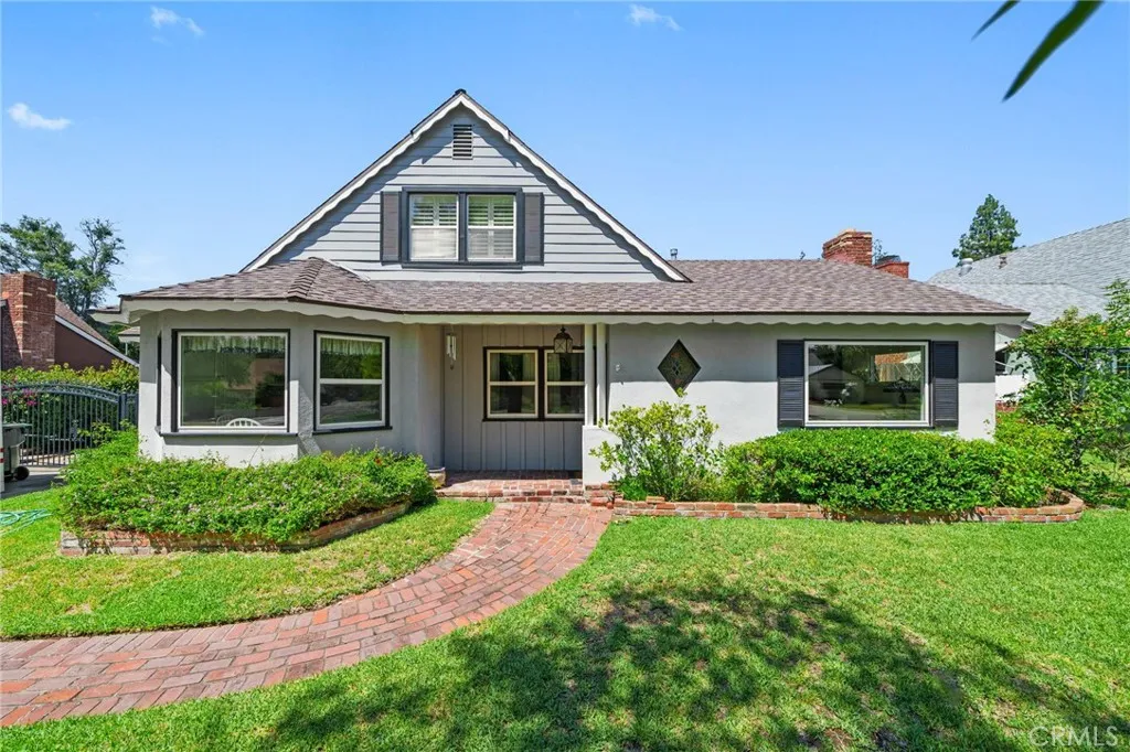 829 E Ada Ave  