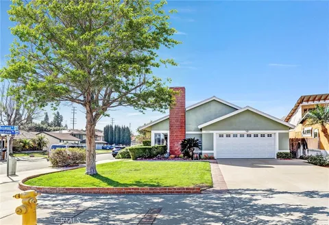 1201 N Mosswood Drive, Anaheim Hills, CA MLS: OC25036699