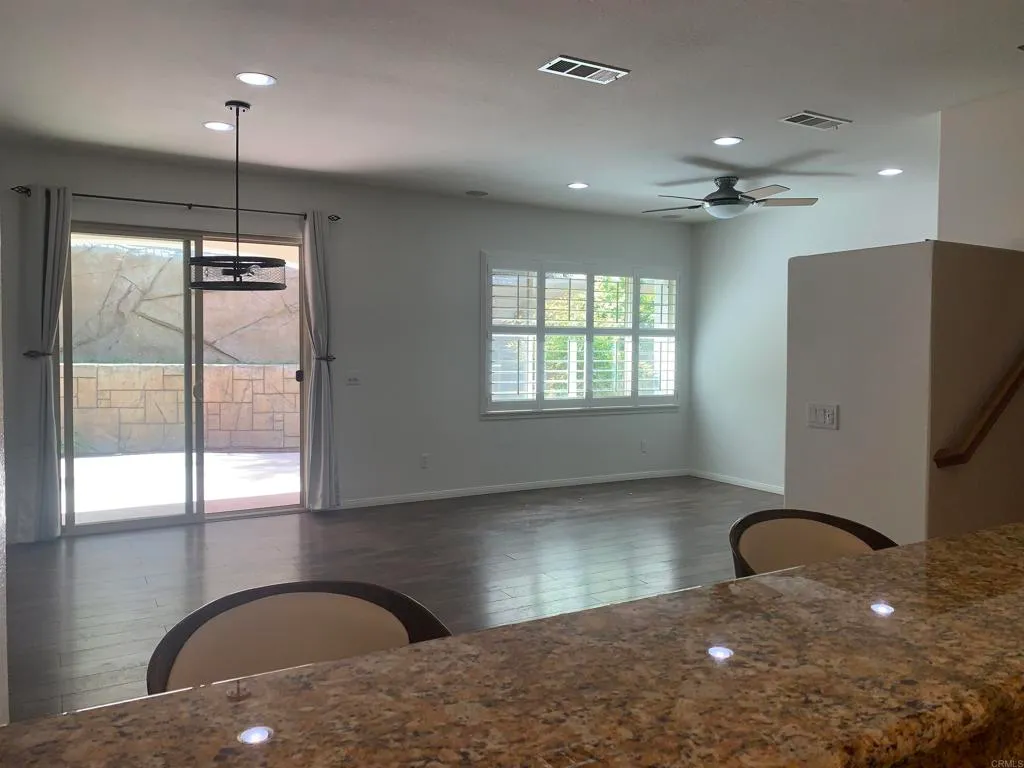 14114 Brent Wilsey Place Unit 3, San Diego, CA 92128