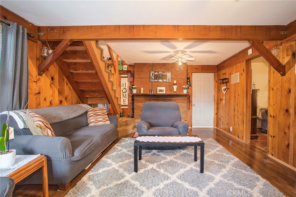 1037 Berne Drive, Crestline, CA 92325 - MLS#: CV23029421