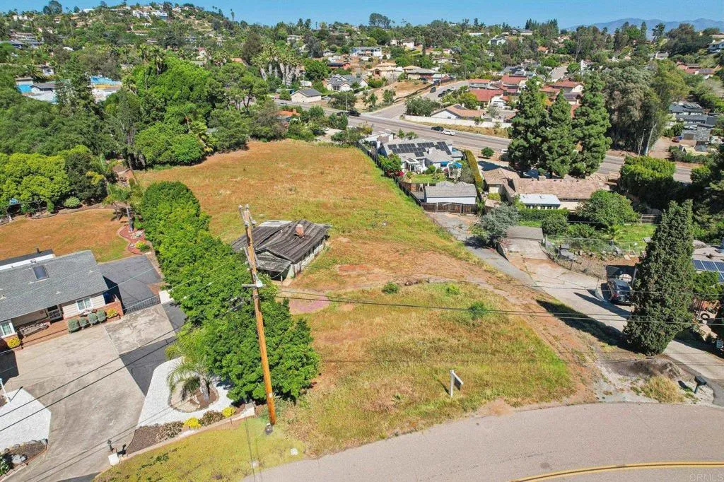 Additional image 30 of 10752 Lupin Way, La Mesa, CA 91941