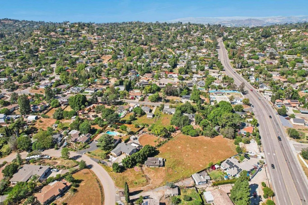 Additional image 18 of 10752 Lupin Way, La Mesa, CA 91941