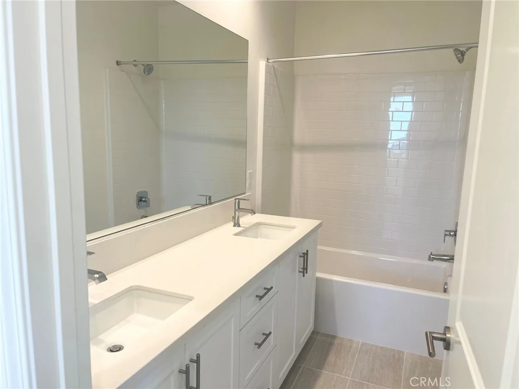 541 Tracy Place, Ventura, CA 93004