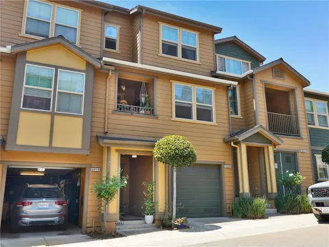6020 Old Quarry Loop, Oakland, CA 94605 - MLS#: OC25001805