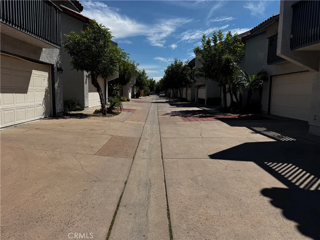 Additional image 33 of 20607 Roscoe Blvd Unit C, Winnetka, CA 91306