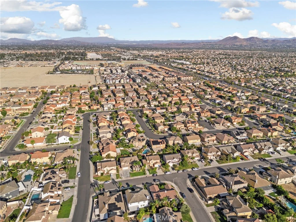 6048 Fuji Street, Eastvale, CA 92880