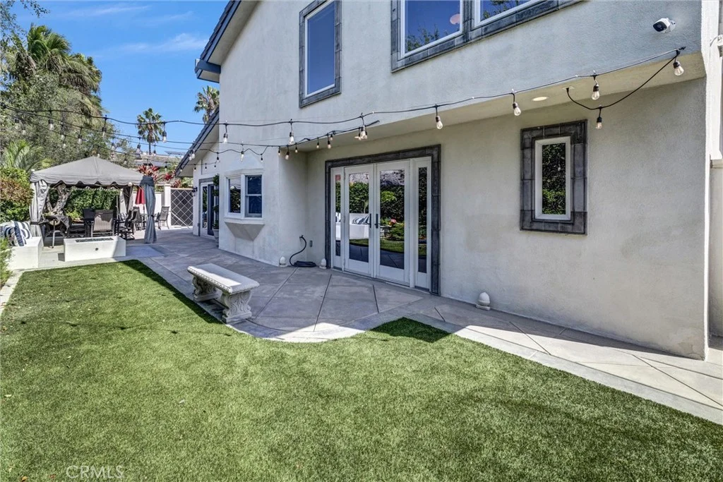 16931 Fairfield Cir, Huntington Beach, CA 92649