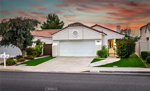 28446 Champions Drive, Menifee, CA MLS: SW25105153
