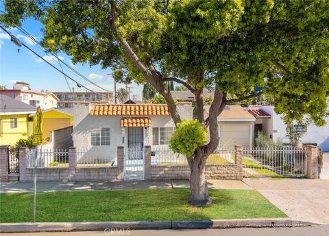3210 Gracia Street, Los Angeles, CA 90039 - MLS#: WS25061581