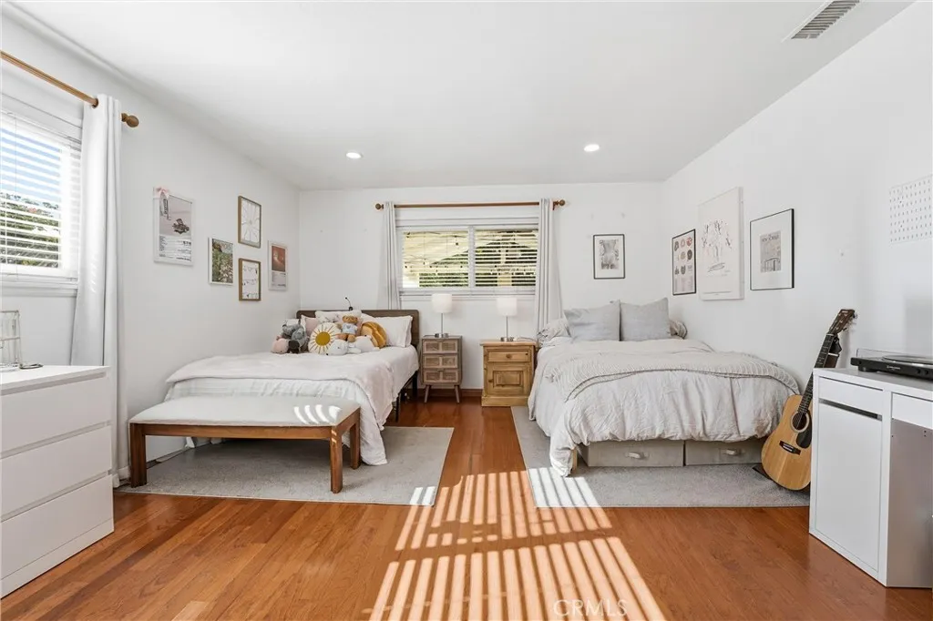 Additional image 13 of 713 E Sycamore Ave, Orange, CA 92866