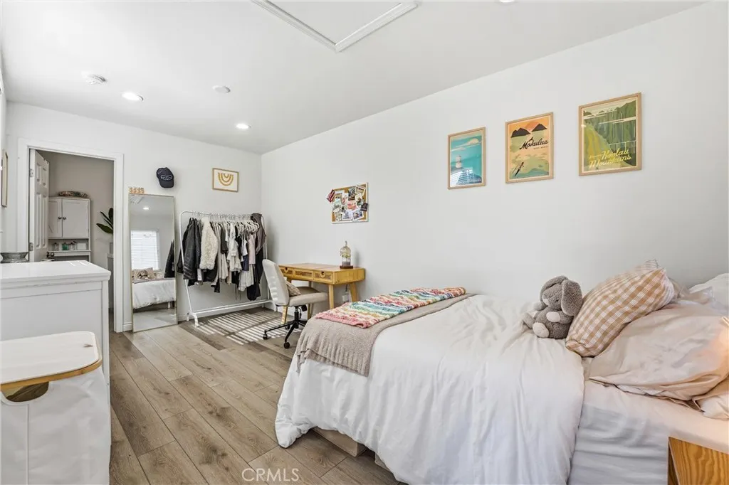 Additional image 57 of 713 E Sycamore Ave, Orange, CA 92866