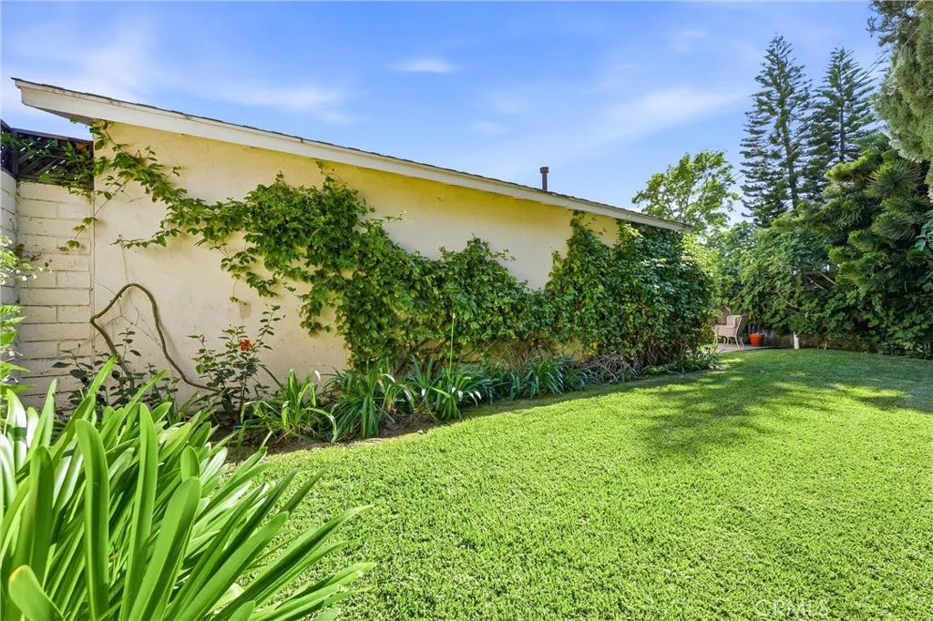 Additional image 62 of 713 E Sycamore Ave, Orange, CA 92866