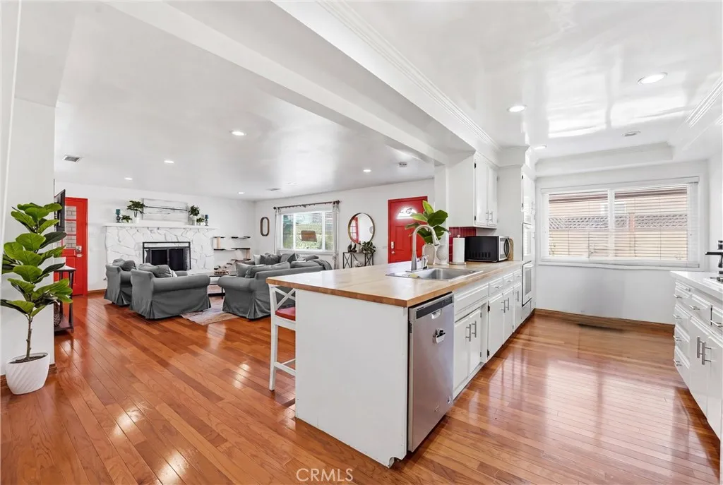 Additional image 12 of 713 E Sycamore Ave, Orange, CA 92866