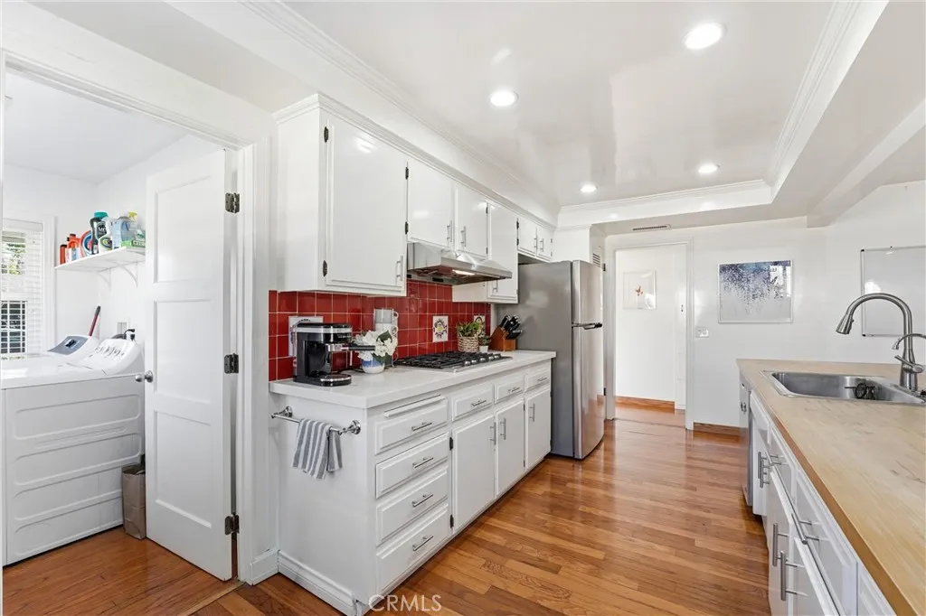 Additional image 11 of 713 E Sycamore Ave, Orange, CA 92866