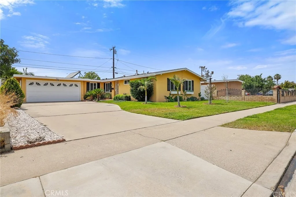 935 N Fairview St, Anaheim, CA 92801