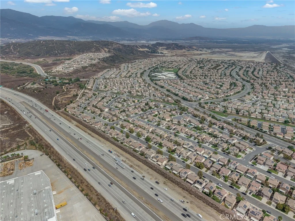 17621 Perilla Dr, San Bernardino, CA 92407