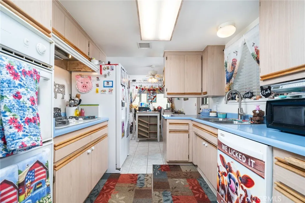 Additional image 23 of 1622 Mckinley Street, San Bernardino, CA 92404