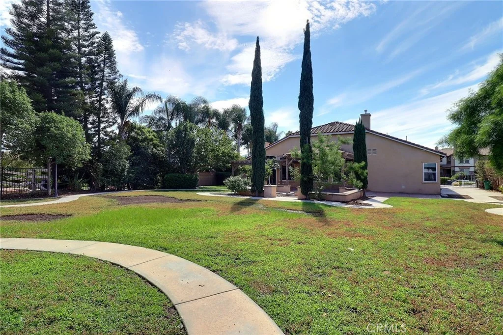309 Oldenburg Lane, Norco, CA 92860