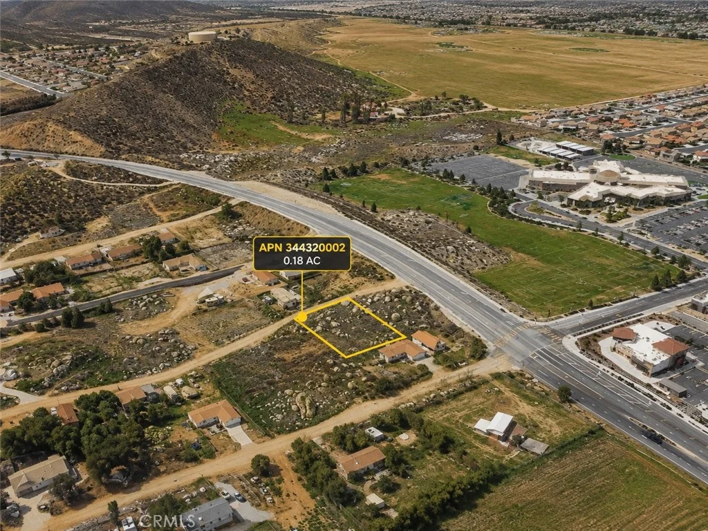 junipero rd, Menifee, CA 92585 photo 2