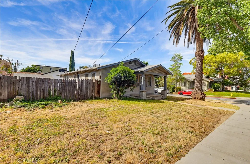 Additional image 4 of 600 Raleigh St, Glendale, CA 91205