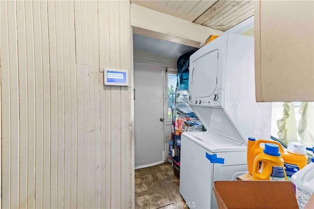 Additional image 41 of 134 E 56th St, Los Angeles, CA 90011