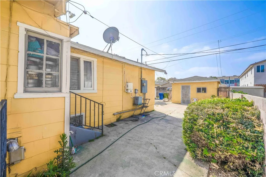 Additional image 19 of 134 E 56th St, Los Angeles, CA 90011